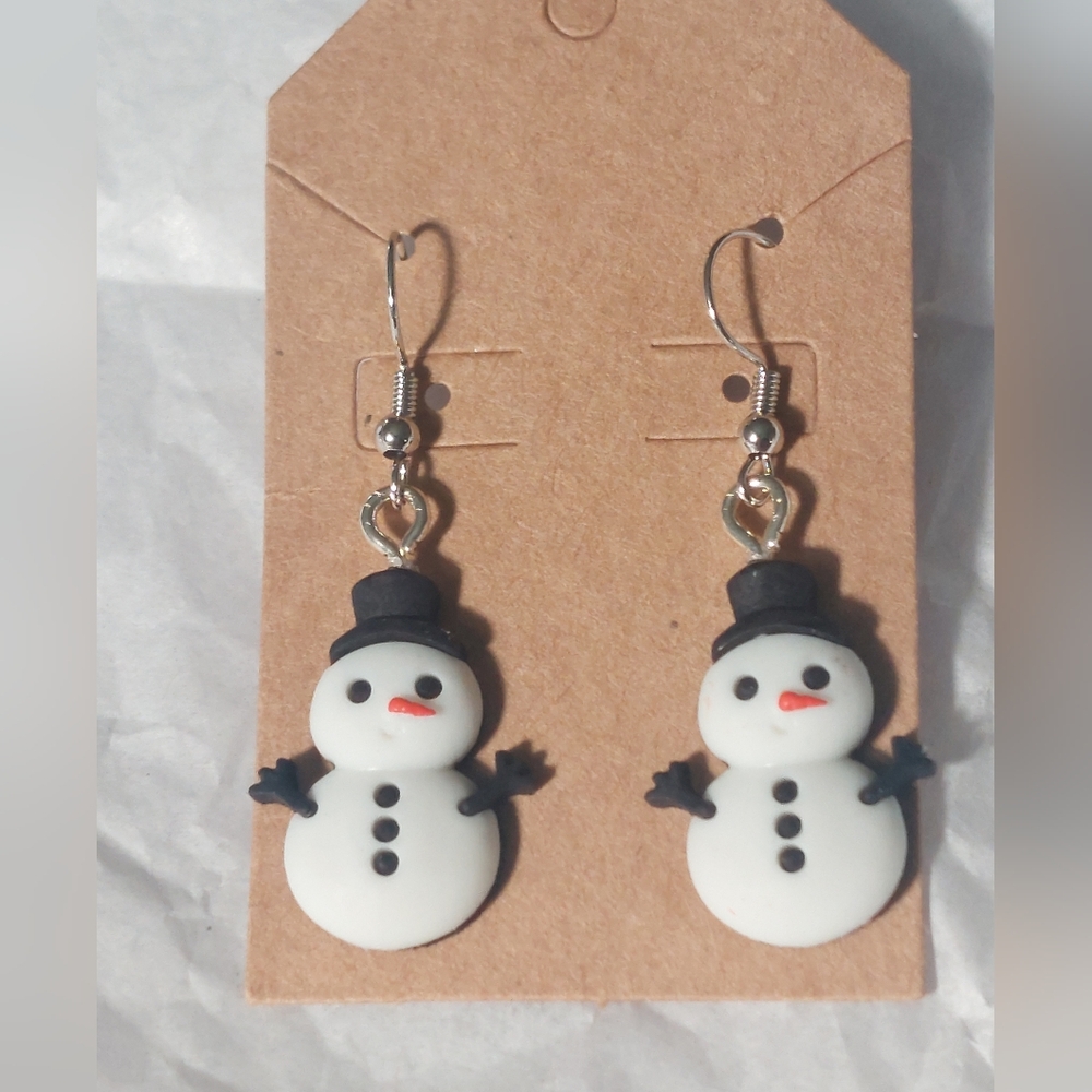 3/$10 Snowman Dangle Earrings Mix & Match